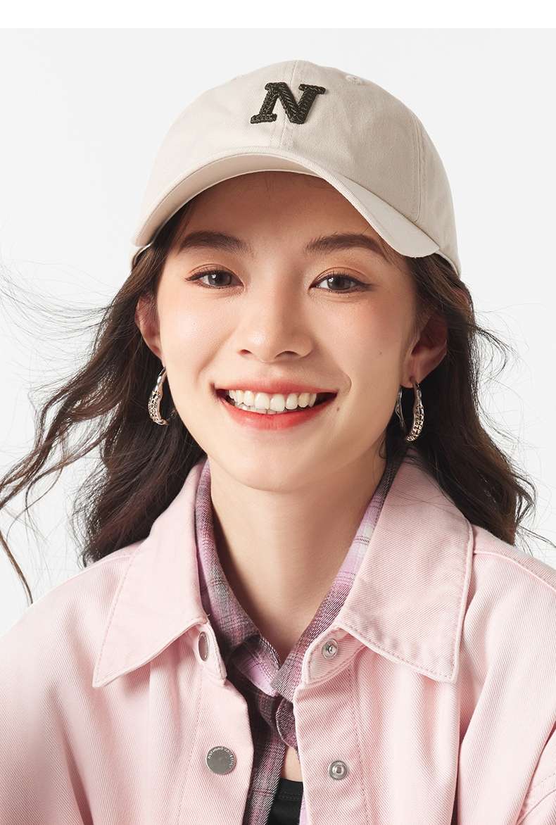 ランニングキャップ　シンプルなアルファベット刺繍キャップ