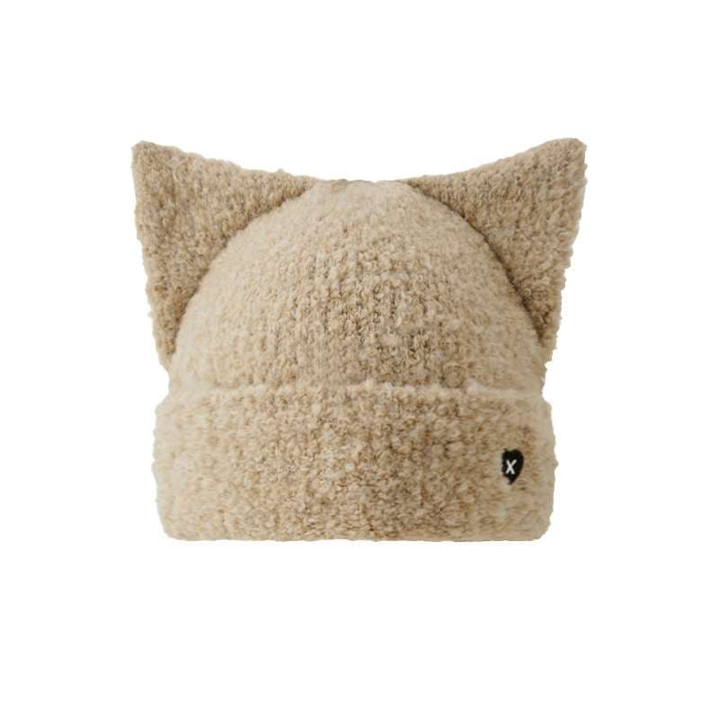 ランニングキャップ　キャップ  ねこ耳付きふわもこニット帽