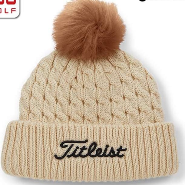 ランニングキャップ　キャップ ランニング ポンポン付きニット帽