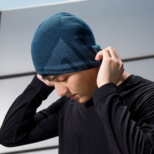 ランニングキャップ　キャップ ランニング アクティブスポーツ ニット帽
