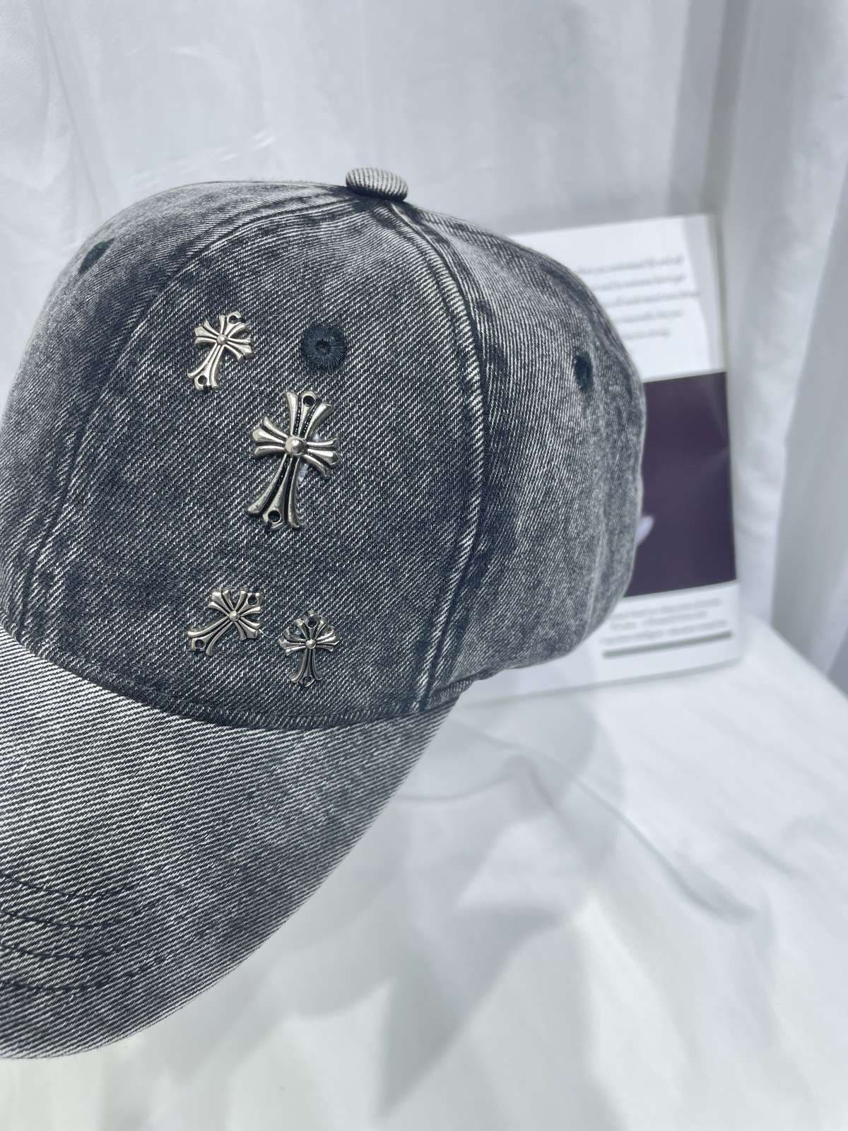 ランニングキャップ　クロス飾りデニムキャップ