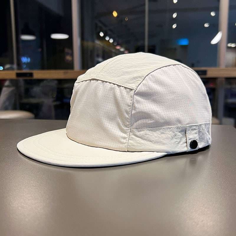 ランニングキャップ　マルチパネル軽量ランニングキャップ