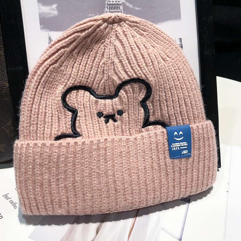ランニングキャップ　キャップ  くまさん刺繍ニット帽