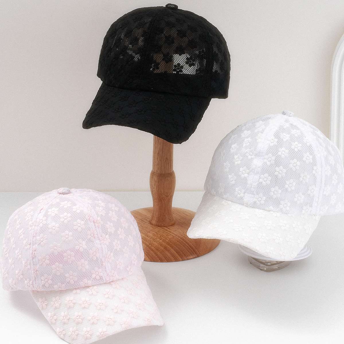 ランニングキャップ　小花柄レースキャップ