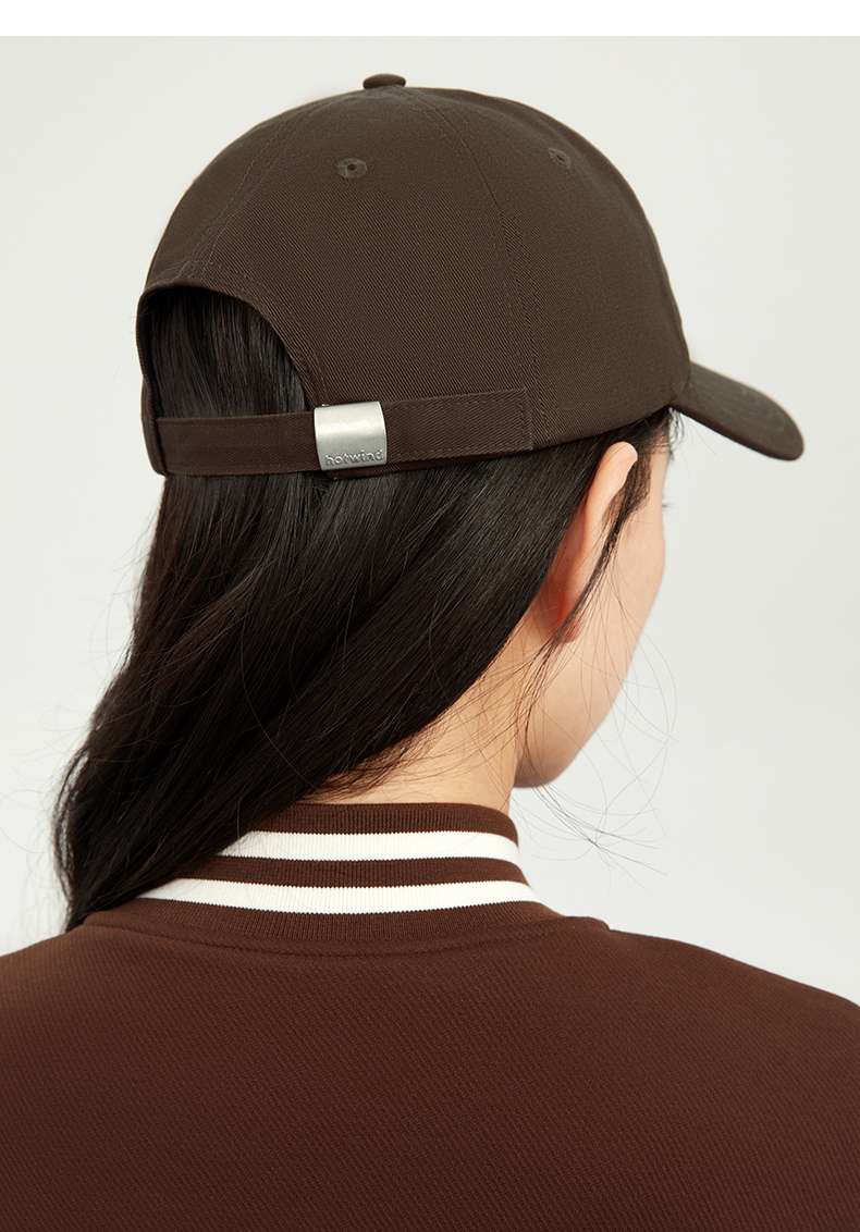 ランニングキャップ　シンプルなアルファベット刺繍キャップ