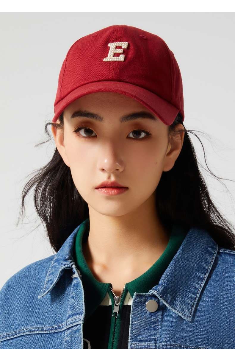 ランニングキャップ　シンプルなアルファベット刺繍キャップ