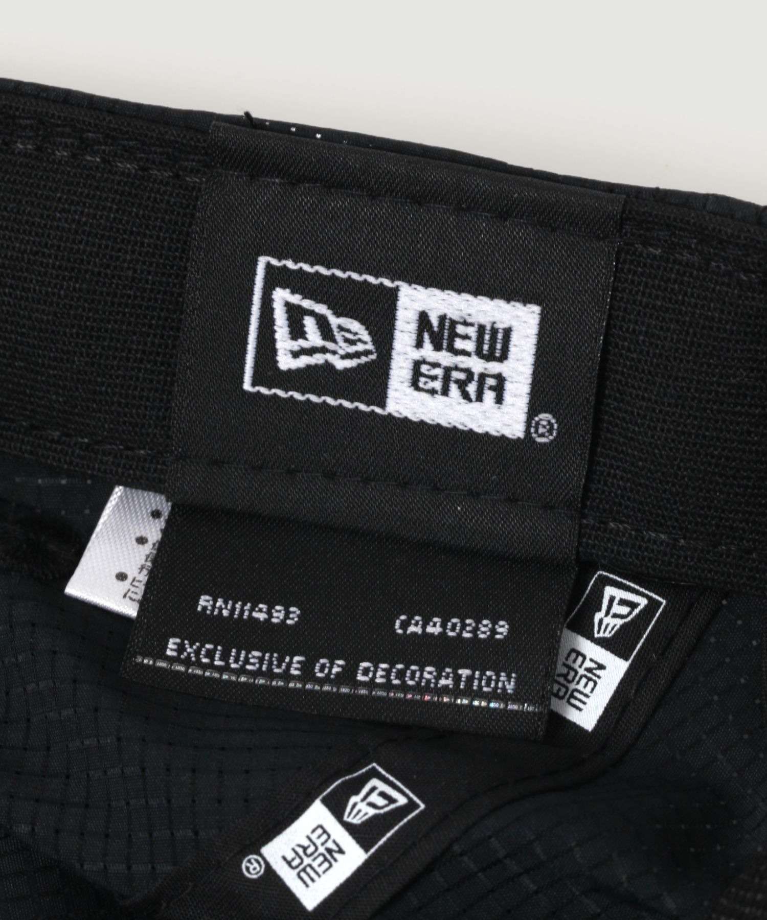 ランニングキャップ　メッシュフラップ付き機能性キャップ