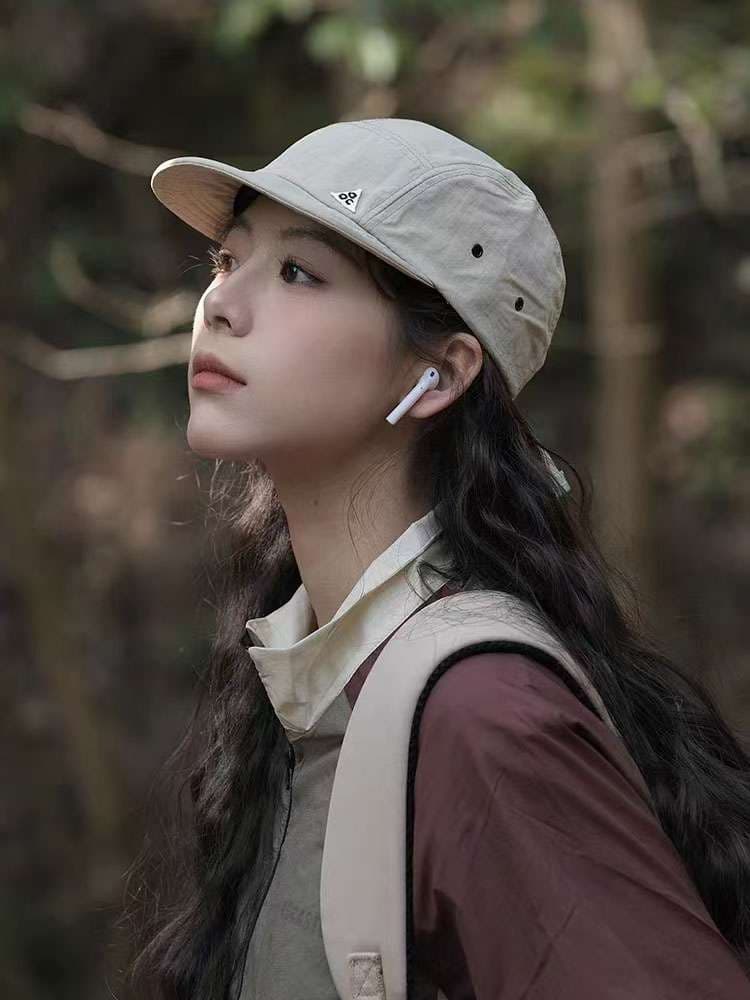 ランニングキャップ　アウトドア向け軽量5パネルキャップ