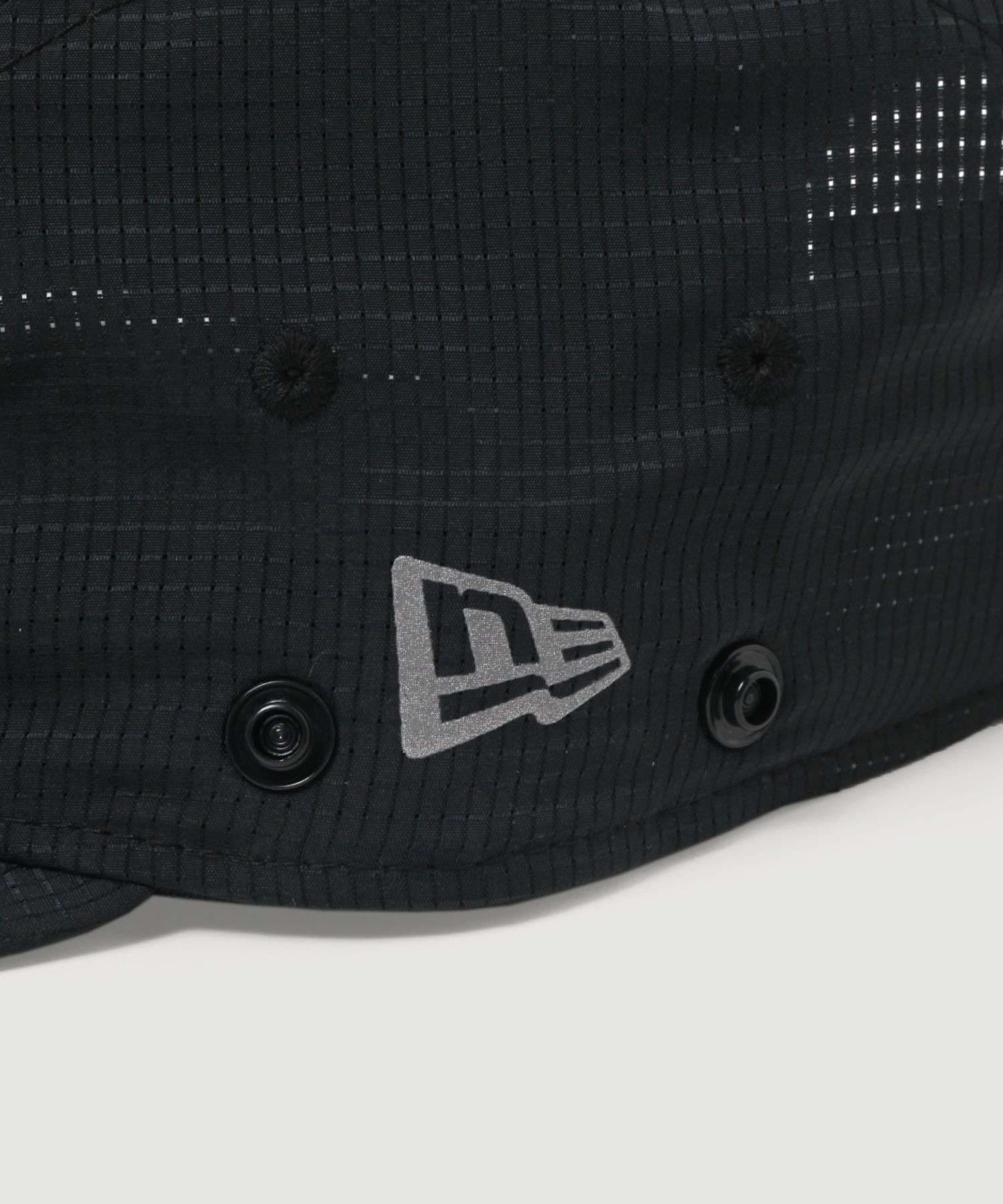 ランニングキャップ　メッシュフラップ付き機能性キャップ