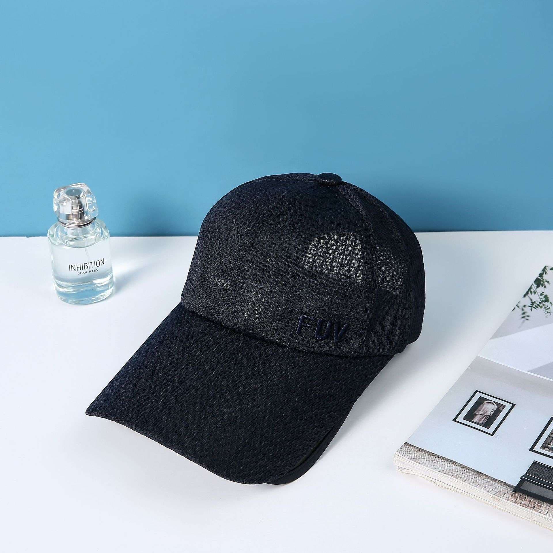 ランニングキャップ　UVカット機能付きメッシュキャップ